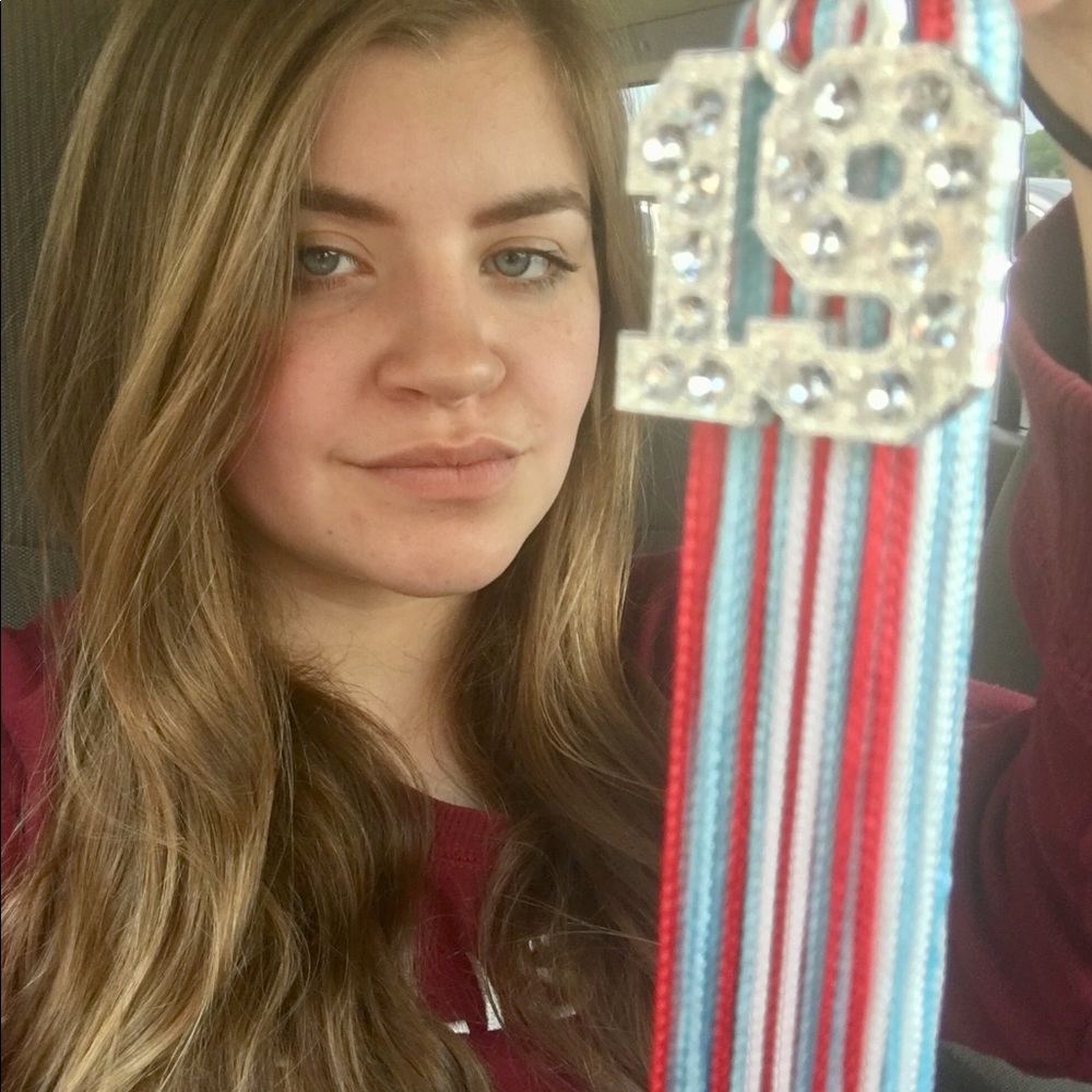 Meet your Posher, Elisha